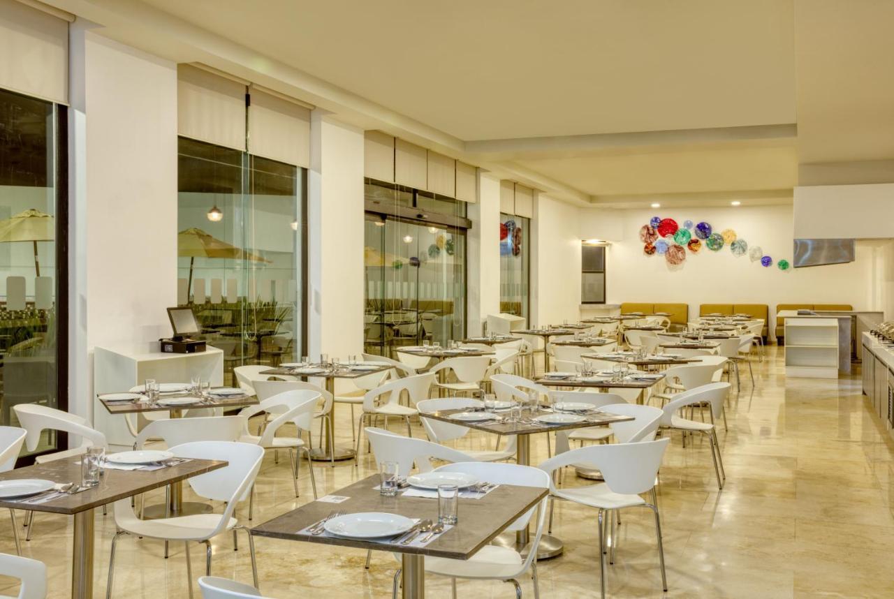 Fiesta Inn Guadalajara Aeropuerto Las Pintas Dış mekan fotoğraf