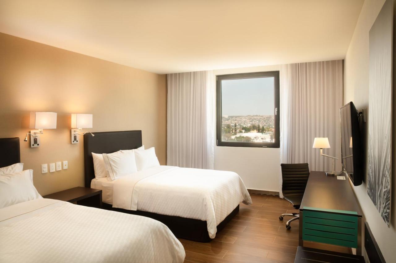 Fiesta Inn Guadalajara Aeropuerto Las Pintas Dış mekan fotoğraf